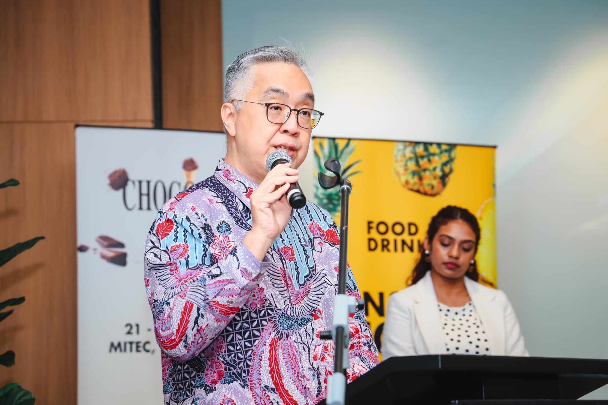 Press conference Henri Tan speaking